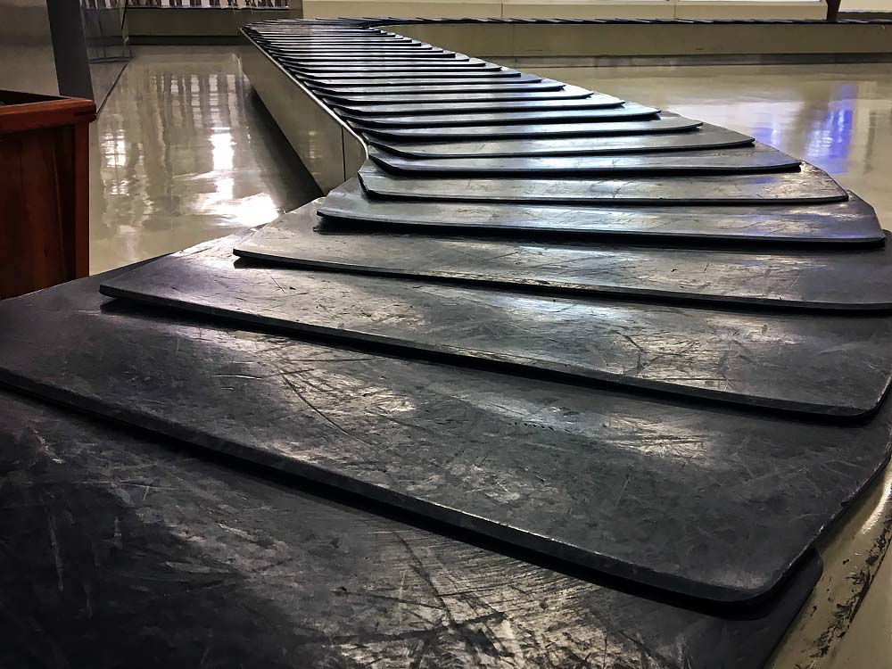 ベルトコンベア
